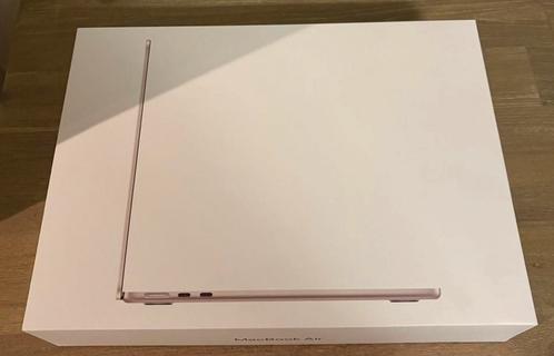 Macbook air 13 inch nieuw in de doos Kleur Starlight, Computers en Software, Apple Macbooks, Nieuw, MacBook, 13 inch, 4 Ghz of meer