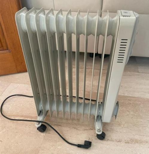 Verwarmingselement olieradiator op wieltjes, Elektronische apparatuur, Overige elektronische apparatuur, Nieuw, Ophalen