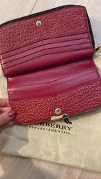 Porte feuille Burberry, Handtassen en Accessoires, Portemonnees, Ophalen, Rood, Leder