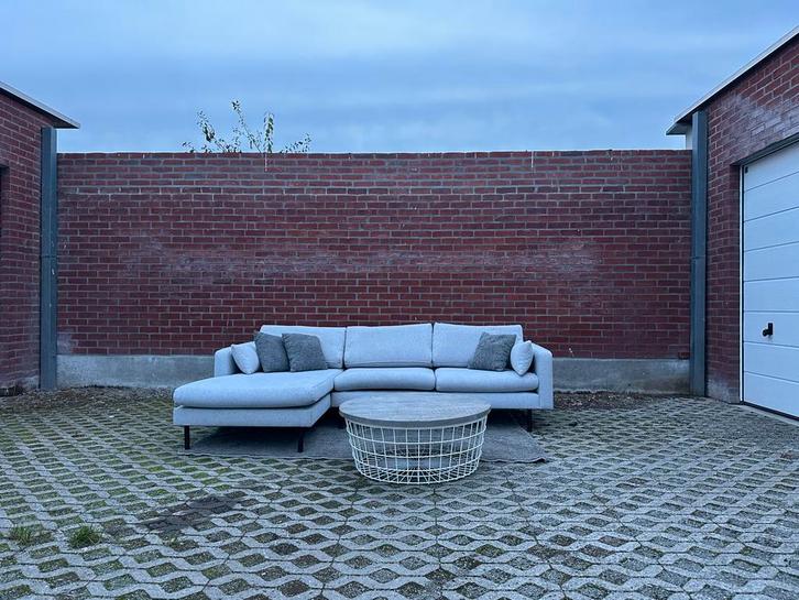 PRACHTIGE LICHT GRIJZE HOEKZETEL |  FREE DELIVERY | ‼️, Huis en Inrichting, Zetels | Zetels, Zo goed als nieuw, Hoekbank, Vierpersoons of meer