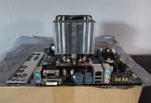 Upgradeset| Gigabyte B360M D2V| Intel I5-9600KF| 16GB DDR4, Computers en Software, Moederborden, Zo goed als nieuw, Intel, DDR4