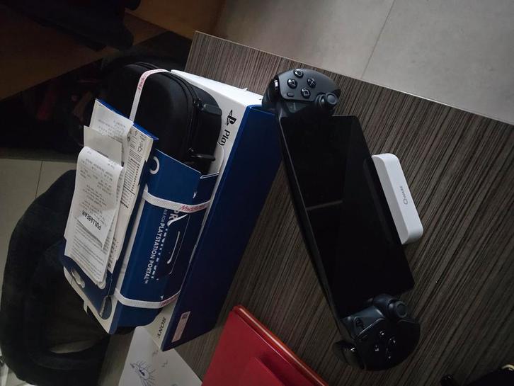 Ps portal, Games en Spelcomputers, Spelcomputers | Sony Portables | Accessoires, Zo goed als nieuw, Ophalen of Verzenden