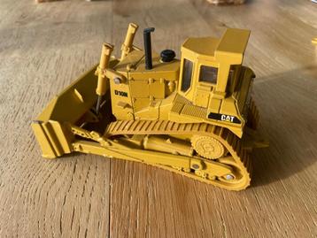 3x ERTL metalen CAT 1:50 Diecast beschikbaar voor biedingen