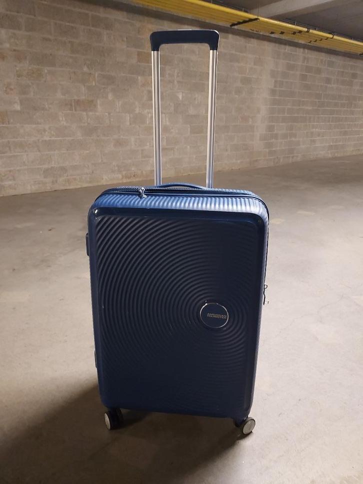 Valiezen, Bijoux, Sacs & Beauté, Valises, Plastique dur, 60 à 70 cm, 35 à 45 cm, Clé, Poignée extensible, Roulettes, Enlèvement