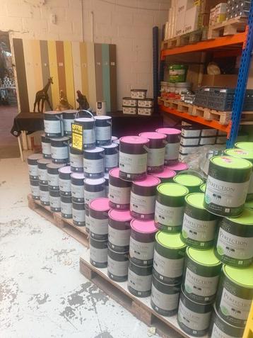 Super promotion peinture  Stock Limités ️ 5€/L mural mat disponible aux enchères