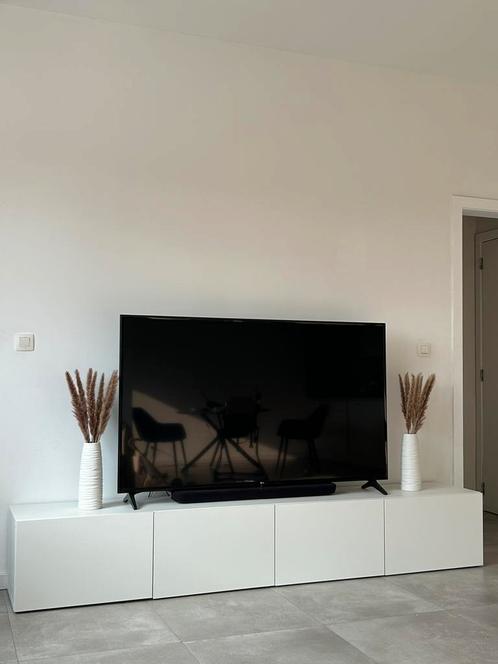 Tv , tv kast en box te koop (TV IS VERKOCHT‼️), Audio, Tv en Foto, Televisies, LG, Ophalen