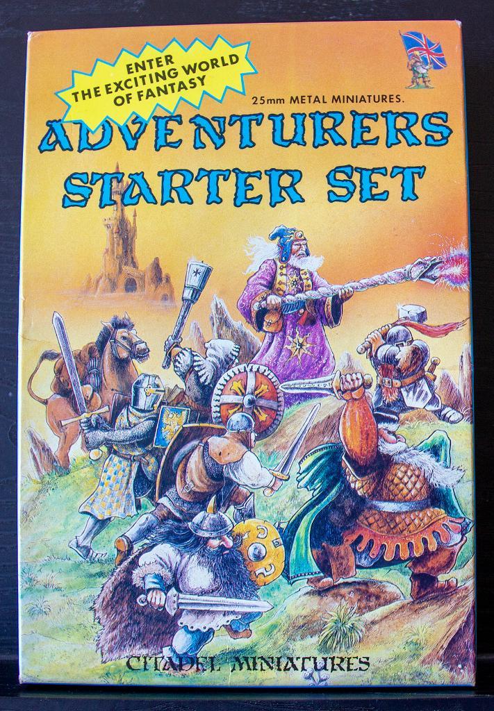Citadel Miniatures 810681-BC1 Adventurers Started Set 1985, Hobby en Vrije tijd, Wargaming, Zo goed als nieuw, Warhammer, Figuurtje(s)