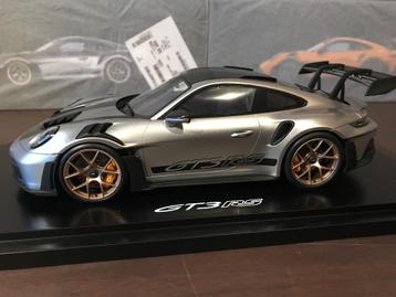 porsche gt3 rs zilver 1:18 disponible aux enchères