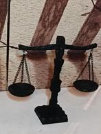 Vintage houten hand-gesneden weegschaal 1960-1970s rustiek, Antiek en Kunst, Ophalen of Verzenden