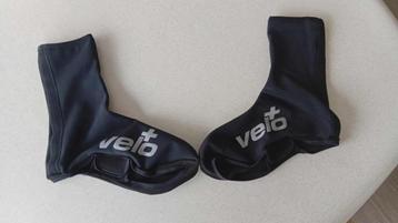 couvre chaussures neuf vélo+ 42/45 beschikbaar voor biedingen