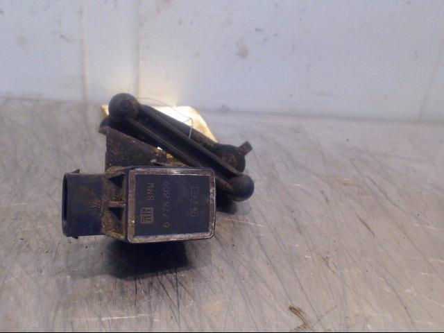 NIVEAU SENSOR BMW 1 serie (E81) (01-2006/09-2012), Auto-onderdelen, Overige Auto-onderdelen, BMW, Gebruikt