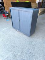 Armoire à volets 105 h 125 l 45 profondeur
