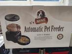 Pet feeder - distributeur automatic, Enlèvement, Utilisé