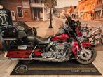Harley-Davidson CVO TOURING ELECTRA GLIDE FLHTCUSE6, Motos, 1800 cm³, 2 cylindres, Tourisme, Entreprise
