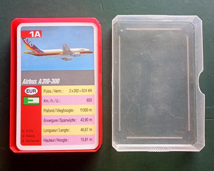 Jeu de cartes avions, type Top Trumps (année 2000), Hobby & Loisirs créatifs, Jeux de société | Jeux de cartes, Comme neuf, 1 ou 2 joueurs