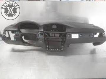 bmw Daschboard e90 e91 e92 e93 met bijrijders airbag  