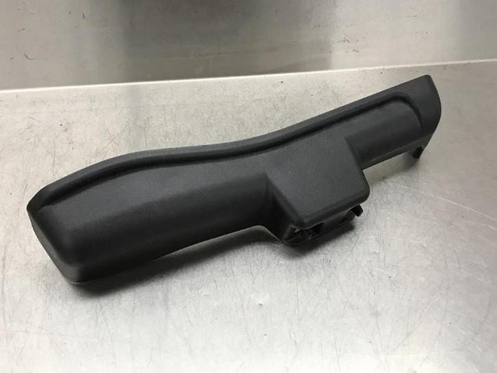 AFDEKPLAAT Toyota Urban Cruiser (|5844252060|), Auto-onderdelen, Overige Auto-onderdelen, Toyota, Gebruikt