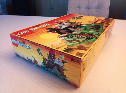 LEGO Dragon Knights 6082 Fire Breathing Fortress MET DOOS, Kinderen en Baby's, Speelgoed | Duplo en Lego, Zo goed als nieuw, Lego