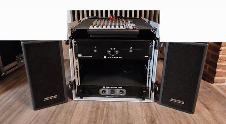 Pa systeem: Boxen, versterker, cd, usb speler, mengpanneel, Muziek en Instrumenten, Versterkers | Keyboard, Monitor en PA, Zo goed als nieuw