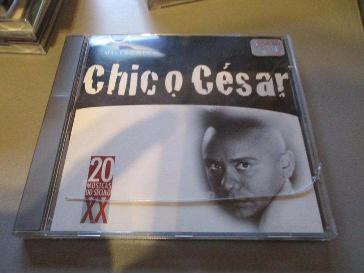 Millenium/Acervo/radio 3 cd's, CD & DVD, CD | Autres CD, Utilisé, Enlèvement ou Envoi