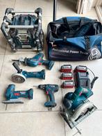 Bosch toolkit 5 delig 18v met opbergtas+ radio, Doe-het-zelf en Bouw, Gereedschap | Boormachines, Ophalen, Zo goed als nieuw