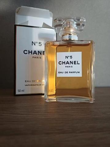 Coco Chanel n5 eau de parfum, 50 ml in originele doos beschikbaar voor biedingen