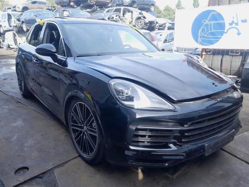 BUMPER VOOR Porsche Cayenne III (9YA) (9Y0807217G2X), Auto-onderdelen, Carrosserie, Bumper, Porsche, Voor, Gebruikt