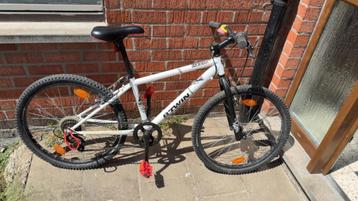 VTT garçon 24 pouce, Vélos & Vélomoteurs, 24 pouces, Enlèvement ou Envoi, Comme neuf, Rockrider