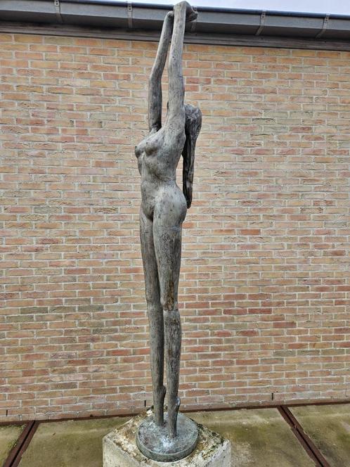 Bronzen kunstbeeld  Corry Ammerlaan staand naakt 6000 ipv 12, Tuin en Terras, Waterpartijen en Fonteinen, Zo goed als nieuw, Fontein