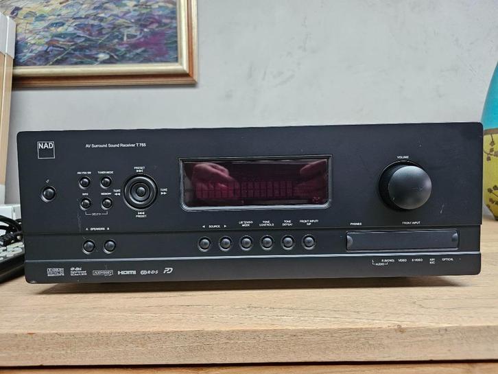 NAD T755 Surround receiver(Speakers B Stereo), Audio, Tv en Foto, Versterkers en Ontvangers, Zo goed als nieuw, 5.1, 60 tot 120 watt