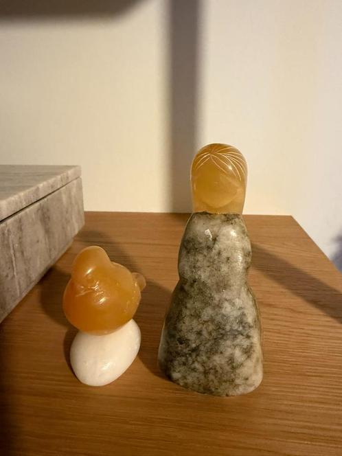 2 Russische beeldjes: vrouw en vogel, Verzamelen, Beelden en Beeldjes, Gebruikt, Mens, Ophalen of Verzenden