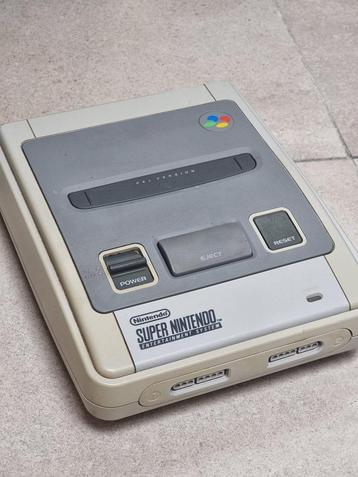 Super Nintendo Console beschikbaar voor biedingen