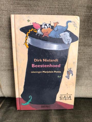Beestenhoed.     (Dirk Nielandt) beschikbaar voor biedingen
