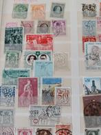 1100 timbres tout pays...Faire une offre, Timbres & Monnaies, Enlèvement ou Envoi