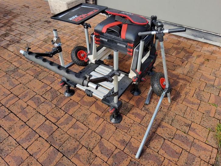 Visbak Colmic volledig uitgerust, Watersport en Boten, Hengelsport | Algemeen, Ophalen