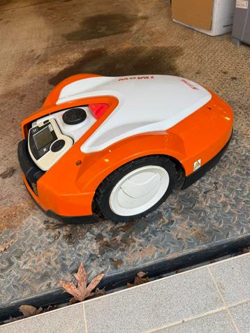 Stihl RMI632 robotmaaier beschikbaar voor biedingen