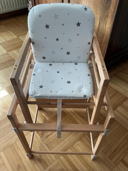Kinderstoel met tafel, Kinderen en Baby's, Kinderkamer | Tafels en Stoelen, Gebruikt, Tafel(s) en Stoel(en), Ophalen