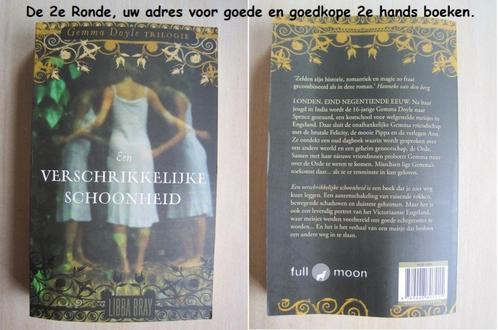 005 - Een verschrikkelijke schoonheid - Libba Bray, Boeken, Romans, Zo goed als nieuw, Europa overig, Ophalen of Verzenden