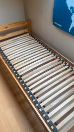 Eenpersoons bed met bijbehorende latoflex en nieuwe matras, Ophalen, Zo goed als nieuw, Eenpersoons