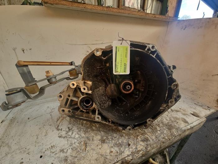 Versnellingsbak van een Opel Corsa, Auto-onderdelen, Transmissie en Toebehoren, Opel, Gebruikt, 3 maanden garantie, Ophalen of Verzenden
