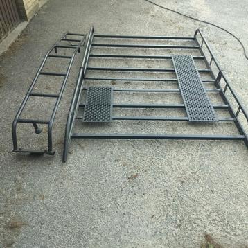 Dakdrager met ladder, Enlèvement ou Envoi, Comme neuf