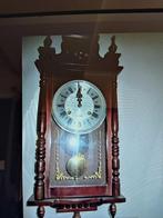 Horloge ancienne, Enlèvement