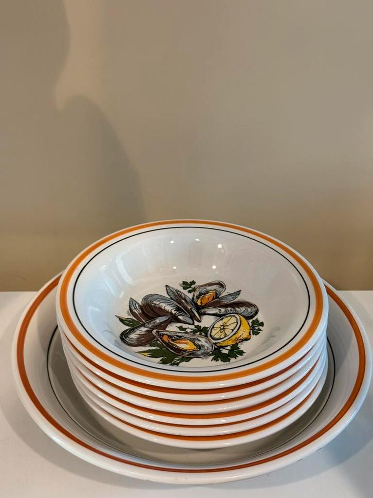 Vintage mossel borden en schaal Quadrifoglio Ceramica, Huis en Inrichting, Keuken | Servies, Bord(en), Ophalen