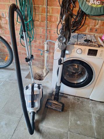 2x aspirateur beschikbaar voor biedingen