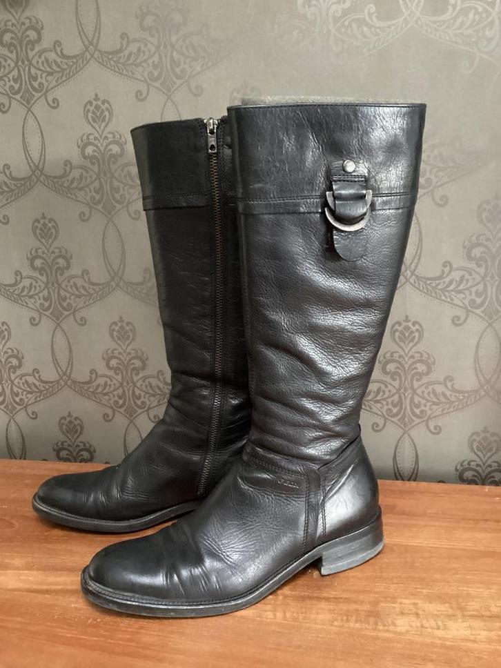 Laarzen zwart Geox 38, Kleding | Dames, Schoenen, Gedragen, Hoge laarzen, Zwart, Ophalen of Verzenden