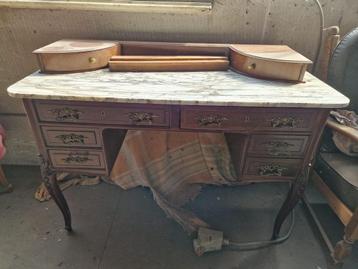 Commode ancienne avec 2 tables de chevet, Enlèvement, Utilisé