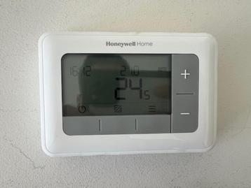 Honeywell T4 thermostaat NIEUWSTAAT ( +- 4 weken oud ), Enlèvement, Neuf