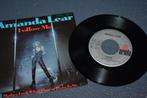 45t vinylhit van Amanda Lear, : "FOLLOW ME" e.a., CD & DVD, Vinyles Singles, Comme neuf, 7 pouces, Pop, Enlèvement ou Envoi