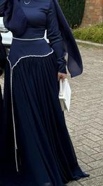 Avondkleed maat S|M, Ophalen