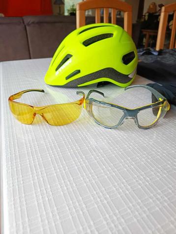 2 paire de lunettes a 3€ pièce